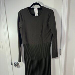 Uniqlo Green Pleat Combination Dress NWT